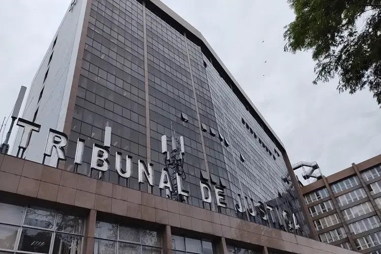 TJRJ alerta sobre golpe do falso advogado