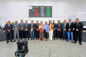 Prefeita de SJB participa da abertura do ano legislativo na Câmara dos Vereadores
