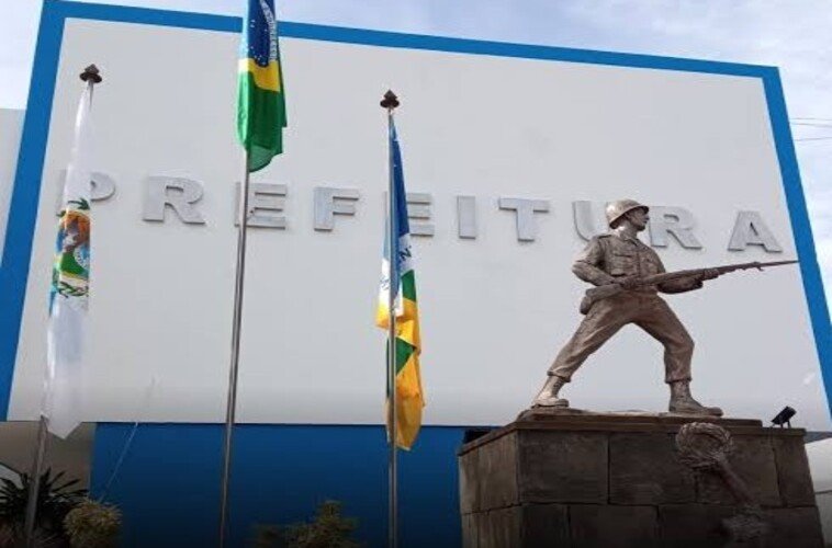 Concurso público para Prefeitura de Santo Antônio de Pádua oferece mais de 400 vagas