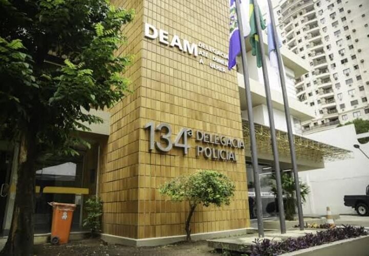 Usuário de drogas é preso por manter a mãe em cárcere privado em Campos